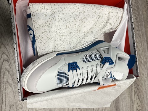 Air jordan retro off - air,
