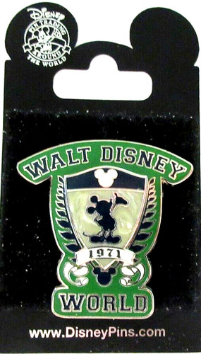 Wdw scudo con una - con,