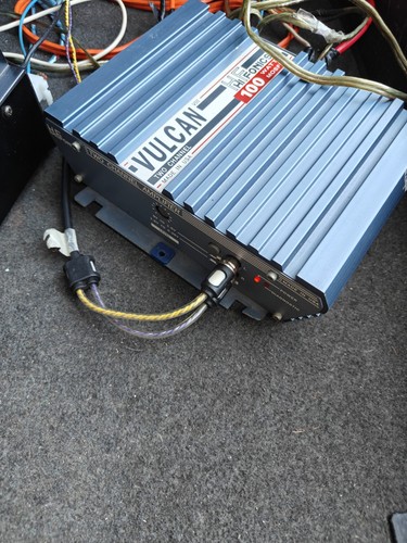 Hifonics vulcan serie viii zed - hifonics,