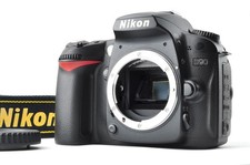 Nikon D90 [COME NUOVA] 12,3 MP