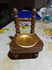 Piccola sedia vintage in legno