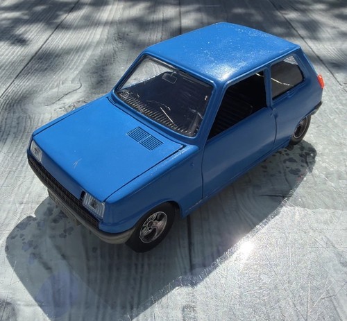 Martoys renault blu - r5, vintage