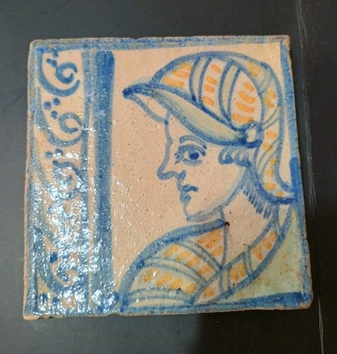 Piastrella riggiola maiolica - o,