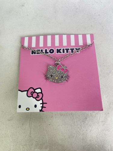 Collana con ciondolo tono