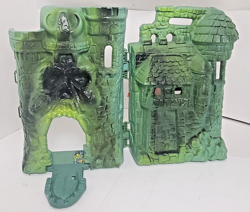 Man motu castle - motu,
