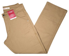 Signature By Levi Strauss &