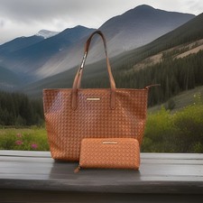Borsa grande senza marchio con