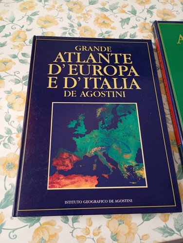 Libro grande atlante - ,