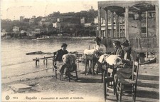 Rapallo - Lavoratrici di
