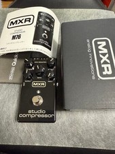 Pedale compressore da studio MXR M76, compatto, usato, con scatola e documenti