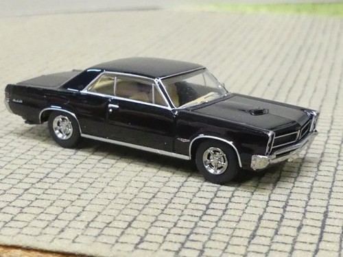 Brekina pontiac gto - 1/87,