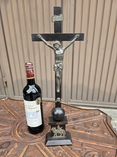 Antica croce religiosa agnus