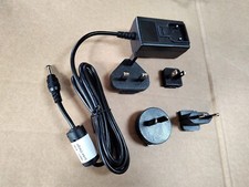 Caricabatteria Leica rugby serie 600 e 800, scatola originale, serie Geomax Zone...