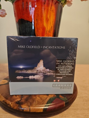 Mike oldfield incantations - mike,