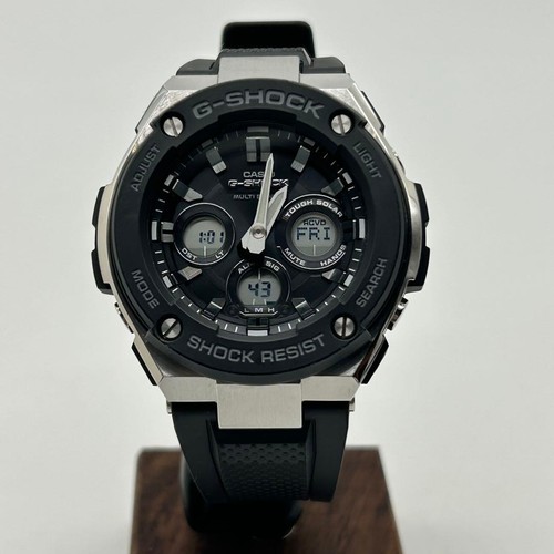 Shock gst w300 - ︎, ︎g-shock
