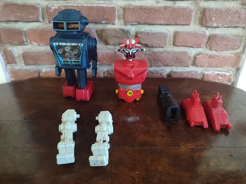 Lotto robot vintage per - dg,