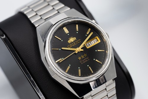 Orient tri star révisée - star,