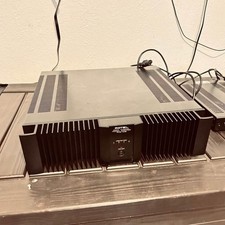 Rotel RMB-1048 Amplificatore 8 canali - Amplificatore di distribuzione multicanale