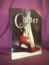 SIGNED Cinder by Marissa Meyer