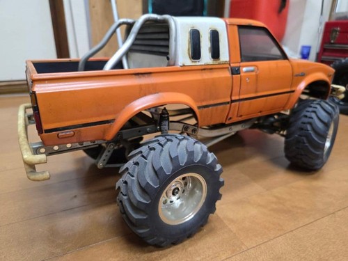 Tamiya toyota hilux - tamiya,