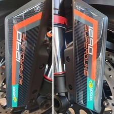 2 Adesivi Resina Parasteli compatibili con moto KTM 1290 Super Duke R 2021-2023
