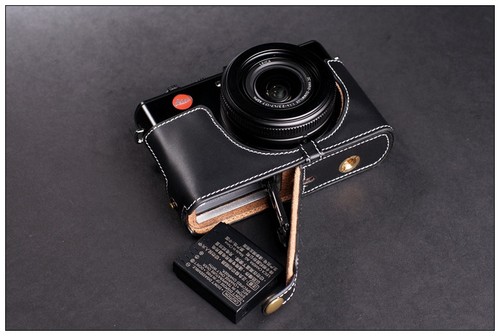 Custodia mezza fotocamera vera