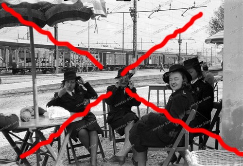 Negativo-Roma-Italia-Stazione