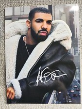 Genuine, Signed, 6"x8" Photo