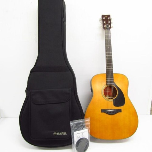 Chitarra acustica elettrica