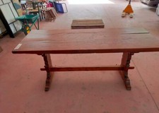 tavolo fratino di  castagno in