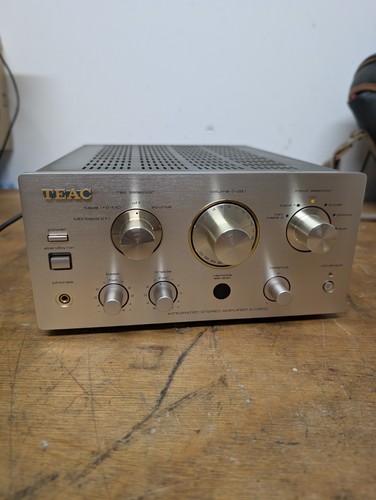 Amplificatore integrato stereo