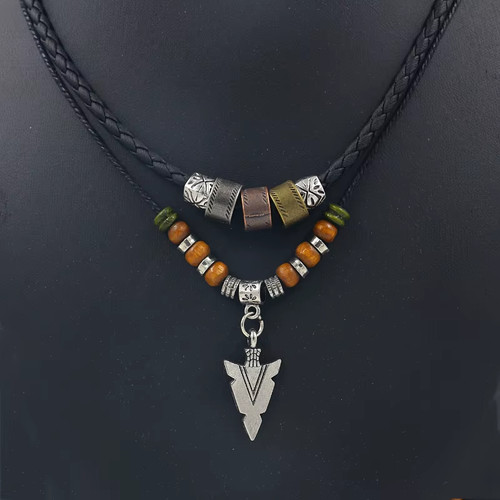 Collana vintage pelle - vintage, in
