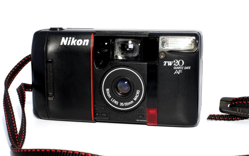 Nikon tw20 quartz date 55 - tw20,