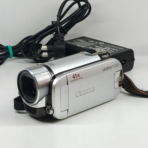 Videocamera canon legria fs200 - canon,