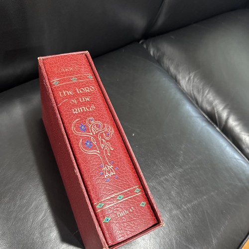 Tolkien the lord - of,