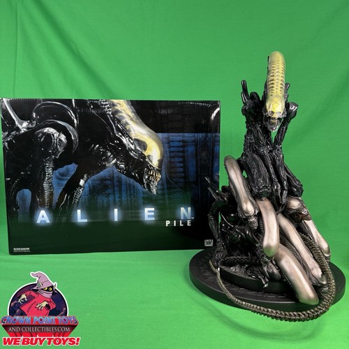 Sideshow statua pile - pile, aliena
