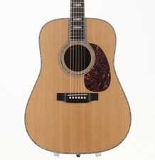 Martin D-45 con borse L.R. RTS