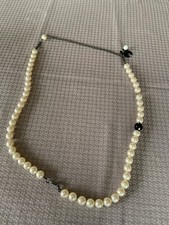 Collana di perle Chanel CC