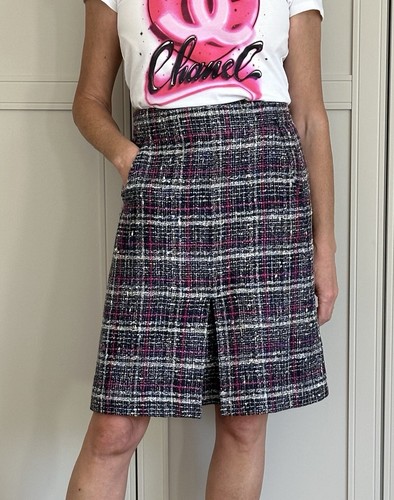 Gonna tweed chanel - in,