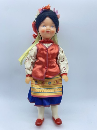 Bambola vintage plastica - in,