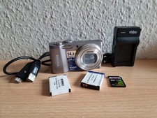 Samsung WB700 14.2MP -