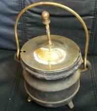 Pentola avviamento fuoco vintage in ghisa e ottone con bacchetta pomice