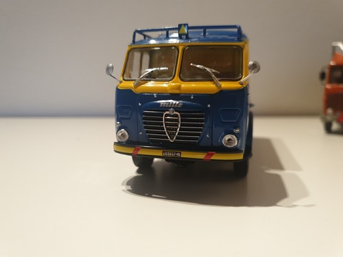 Modellino camion alfa romeo - camion,