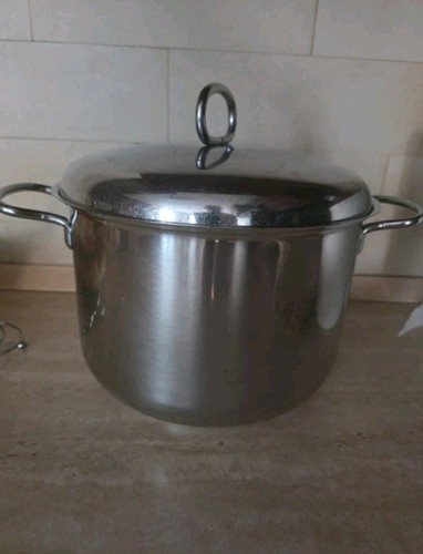 Stainless steel pentola - stainless,