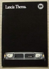 Brochure vendita auto tema