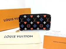 Louis Vuitton Zippy Wallet