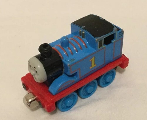 2010 thomas the train - thomas,