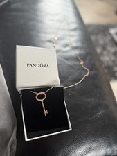 Collana chiave regale oro rosa