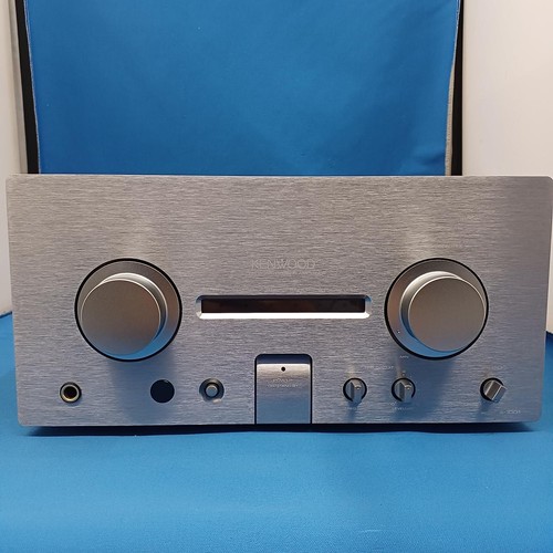Amplificatore stereo integrato