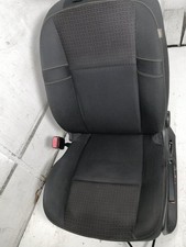 sedile anteriore sinistro